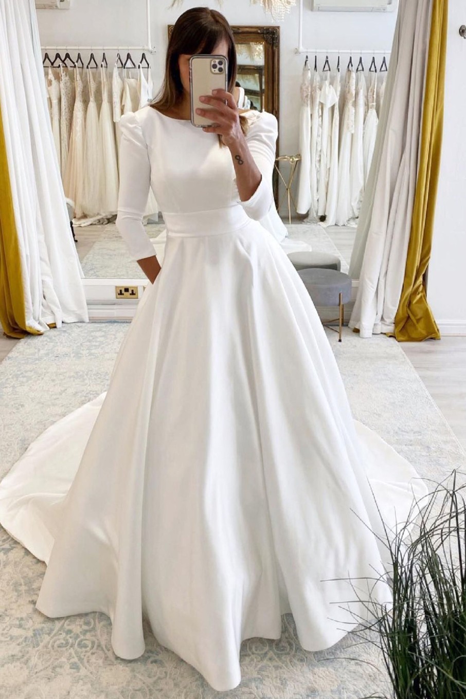 Wedding Dresses HELLYMOON | Vintage A-Line Long Satin Wedding Dress With Pockets White