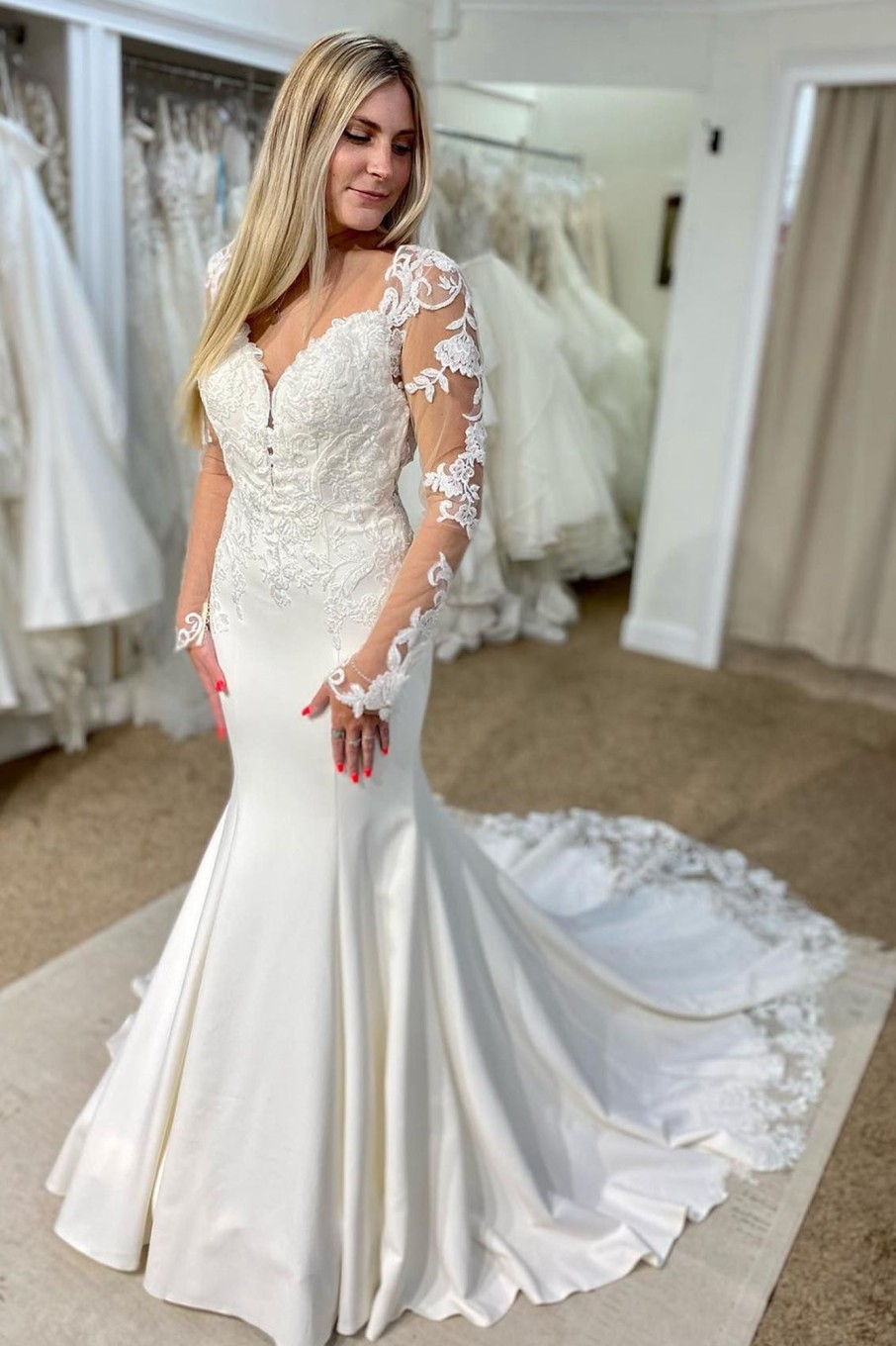 Wedding Dresses HELLYMOON | V-Neck Mermaid Long Wedding Dress With Lace White