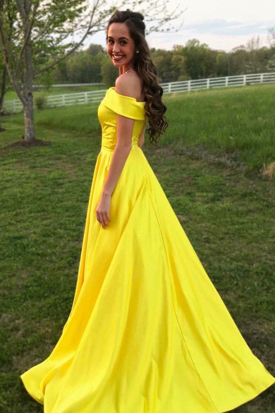 Prom Dresses HELLYMOON | Satin A Line Princess Prom Dress With Pockets Yellow