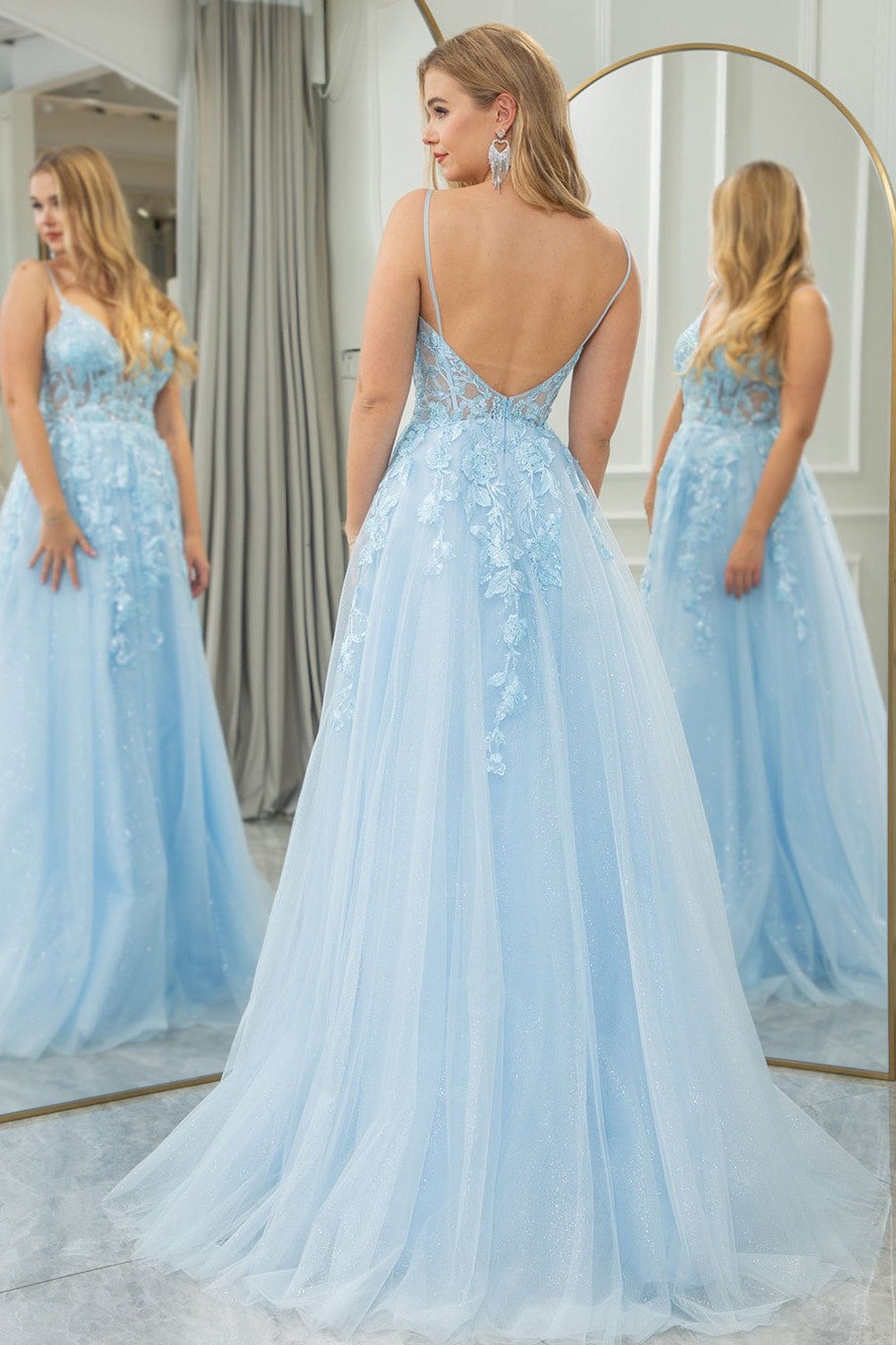 Prom Dresses HELLYMOON | A Line Spaghetti Straps Tulle Long Prom Dress With Appliques Light Blue