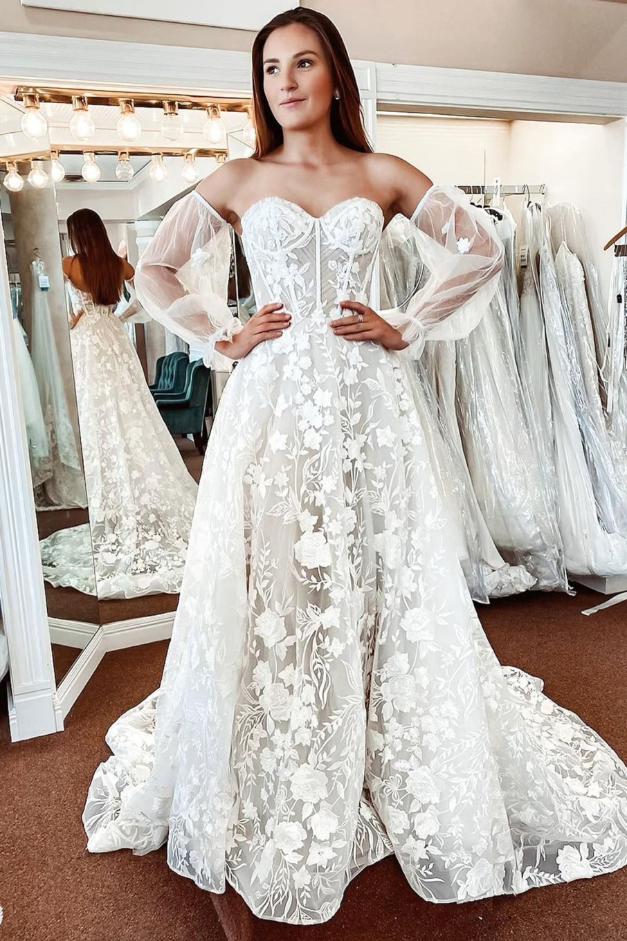 Wedding Dresses HELLYMOON | Lace A-Line Detachable Long Sleeves Corset Long Wedding Dress Ivory