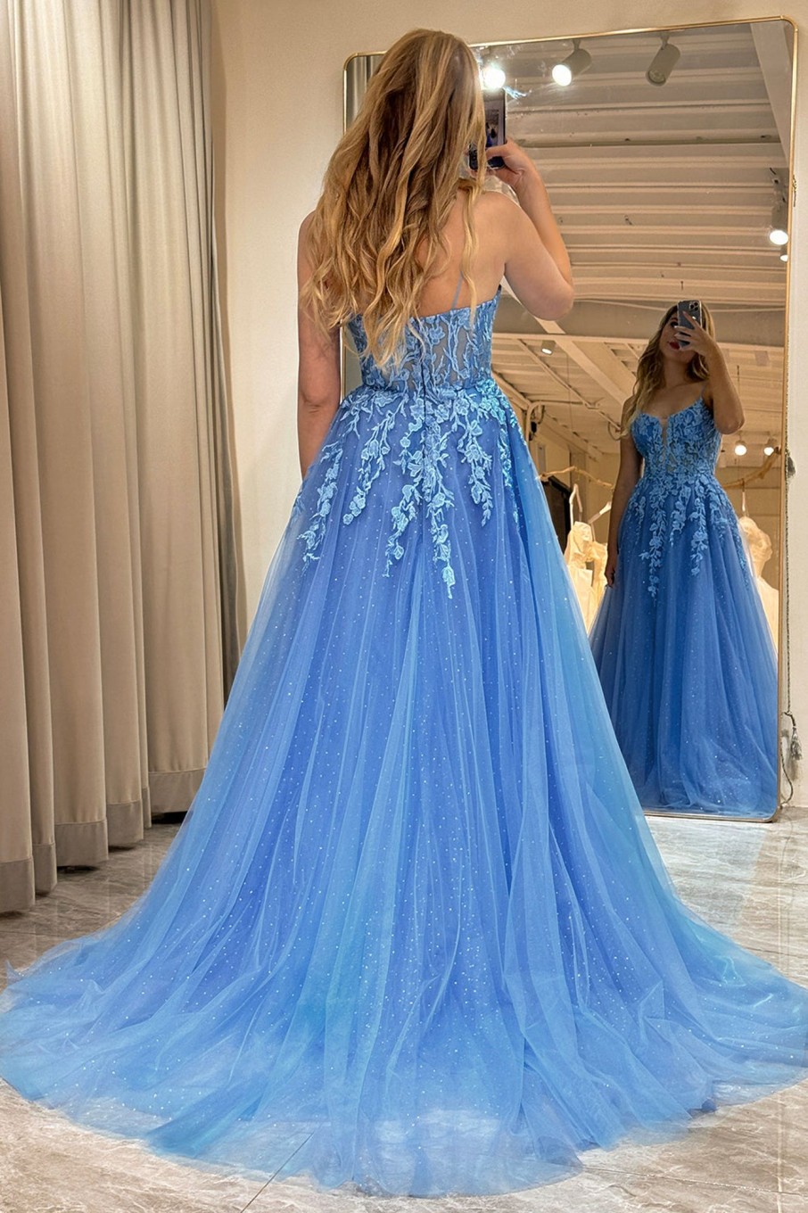 Prom Dresses HELLYMOON | A-Line Spaghetti Straps Tulle Long Prom Dress With Appliques Blue