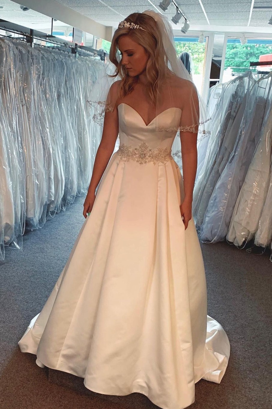 Wedding Dresses HELLYMOON | A-Line Satin Sweetheart Long Simple Wedding Dress With Beading White