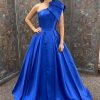 Special Occasion HELLYMOON | One Shoulder A Line Satin Prom Dress With Bow Royal Blue