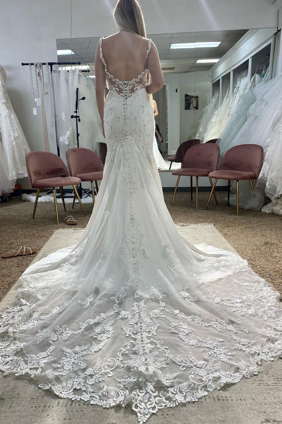 Wedding Dresses HELLYMOON | Deep V-Neck Mermaid Long Wedding Dress With Appliques White