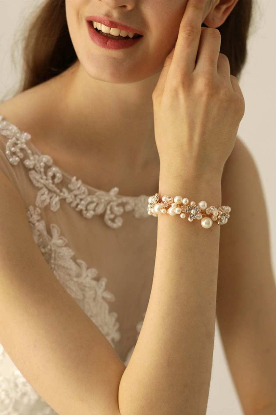 Accessories HELLYMOON | Bride And Bridesmaids Sisters Pearl Wrist Golden