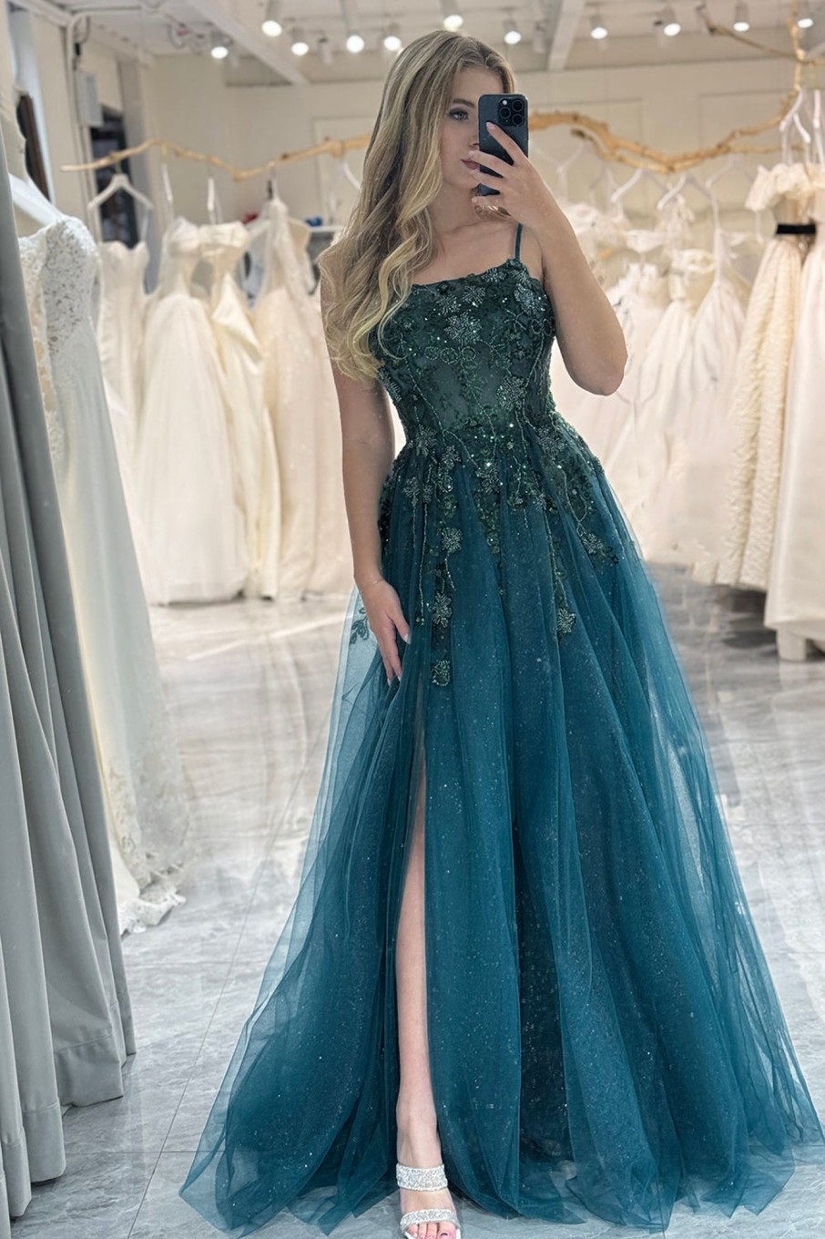 Prom Dresses HELLYMOON | A-Line Spaghetti Strap Beaded Prom Dress With Appliques Dark Green