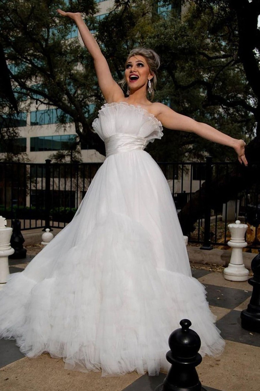 Wedding Dresses HELLYMOON | A-Line Strapless Tulle Wedding Dress White