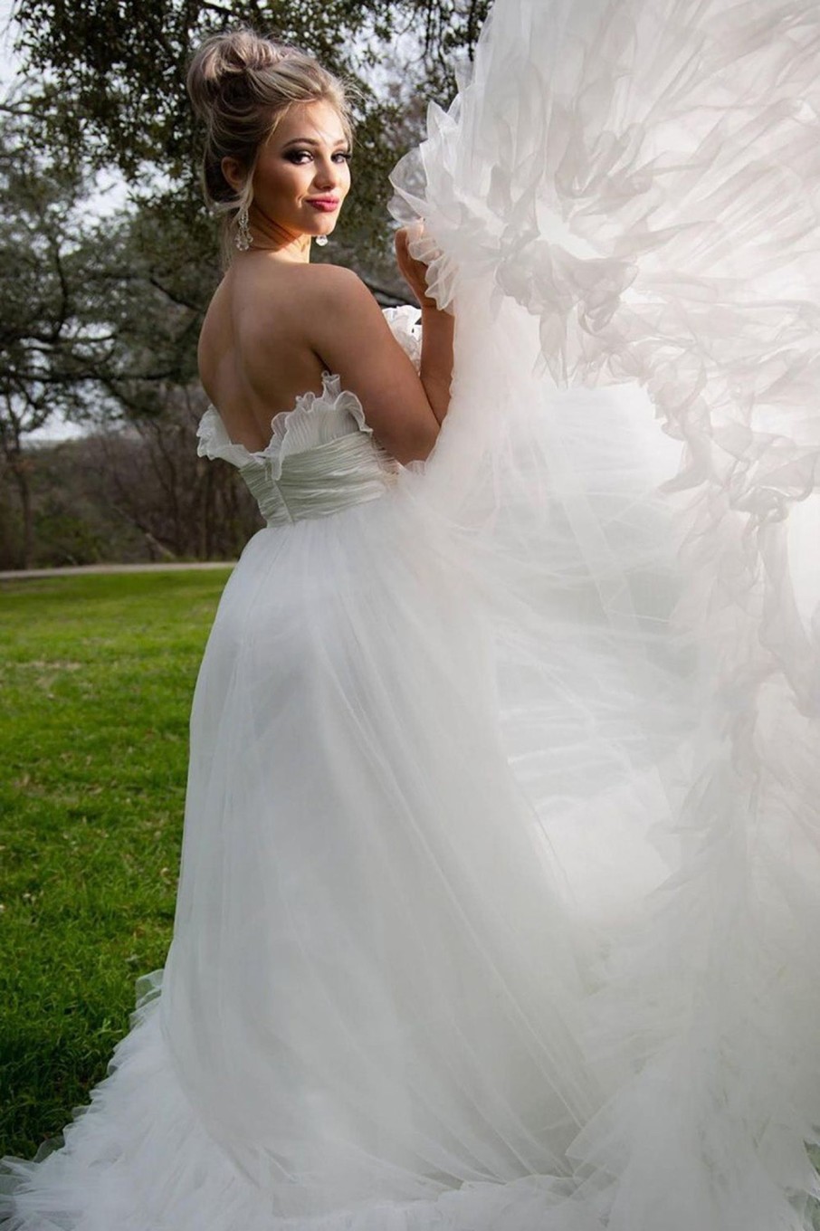 Wedding Dresses HELLYMOON | A-Line Strapless Tulle Wedding Dress White