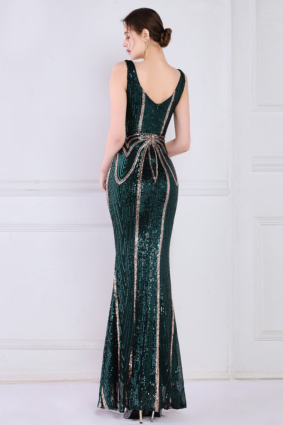 Special Occasion HELLYMOON | Deep V Neck Prom Dress