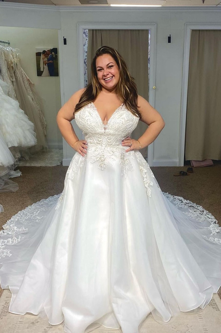 Wedding Dresses HELLYMOON | A-Line Tulle Plus Size Long Wedding Dress With Appliques White