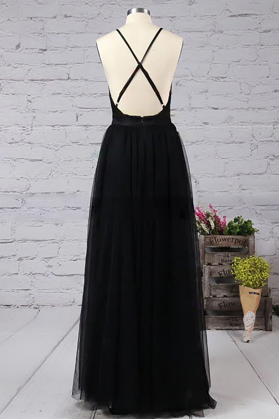 Special Occasion HELLYMOON | Deep V-Neck Tulle Prom Dress Black