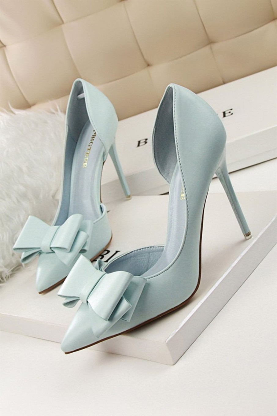 Accessories HELLYMOON | Sweet Bow Pointed Side Hollow High Heels